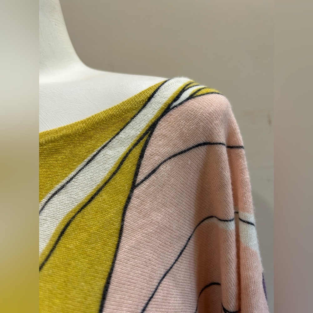 Moth Open Back Top - image 2